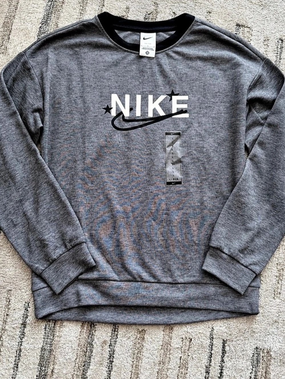 Nike Dri-FIT GFX Crewneck Sweatshirt Gray Large